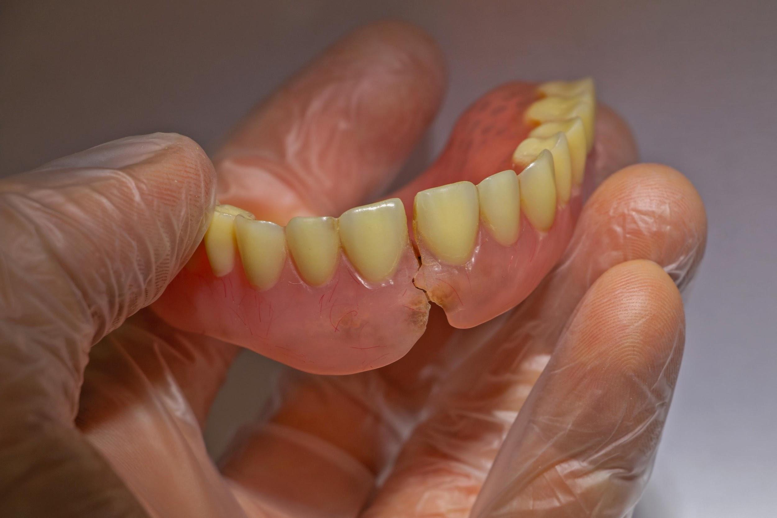 Drh, Dentex Dental