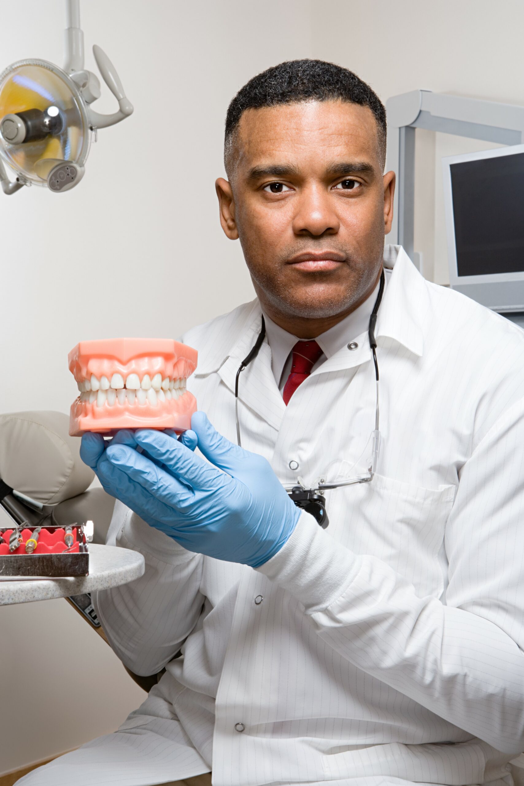 Gum Disease Treatment With Flexible Dentures pic