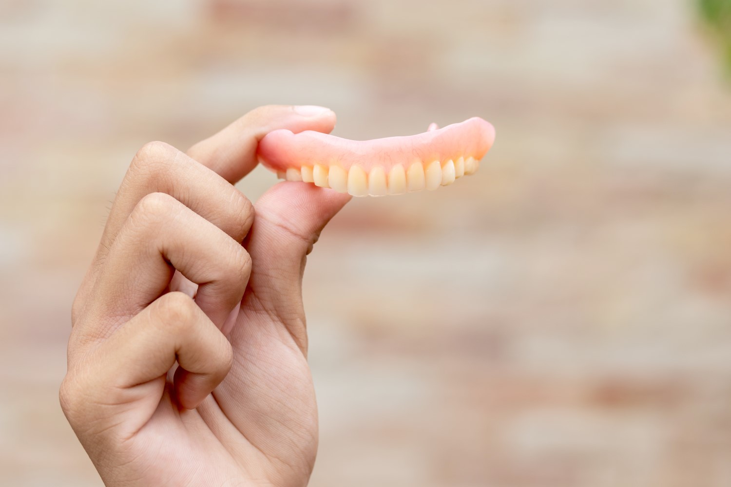 What Are Flexible Full Dentures?